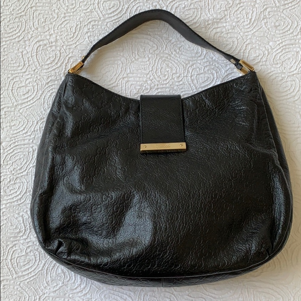 Gucci black leather bag